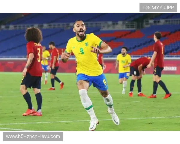 乌迪内斯西尔维斯特里控球细节不错